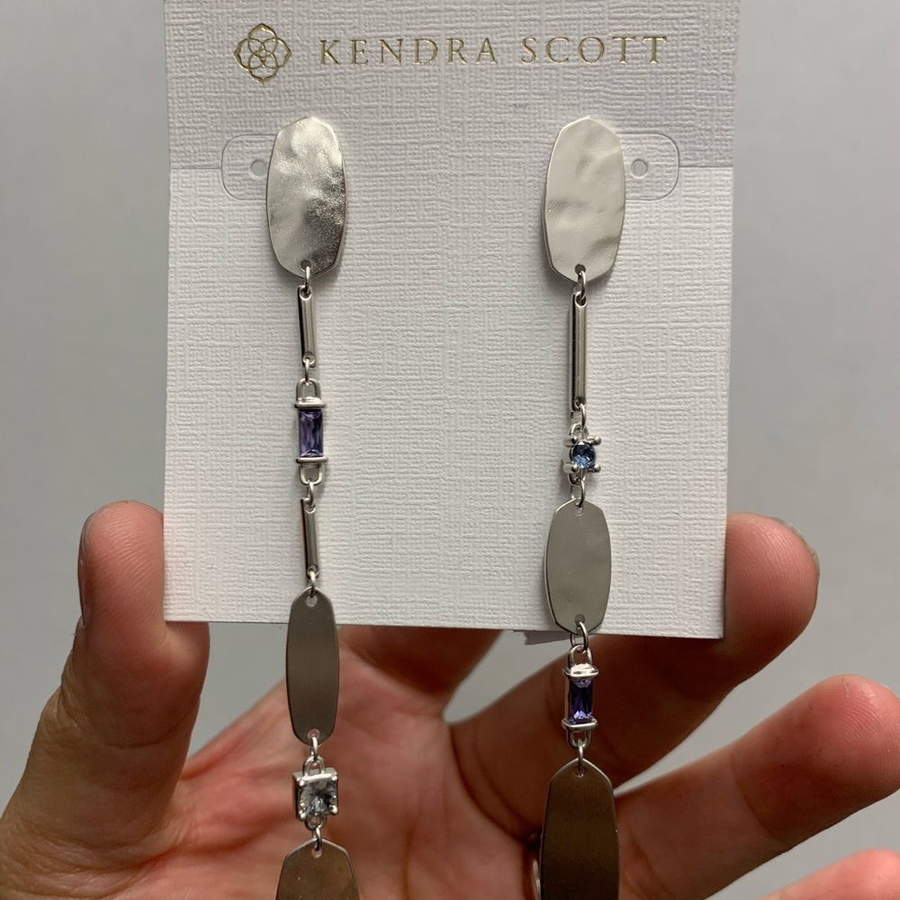 Kendra Scott Calista Earrings - Picture 7 of 10